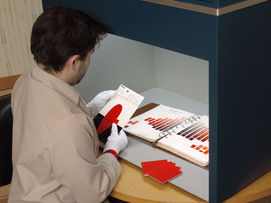 Checking colors of engraving plastic Checking colors of engraving plastic
